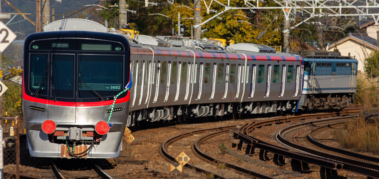 TX-3000系82F甲種輸送 – TSUKUBA EXPRESS STYLE